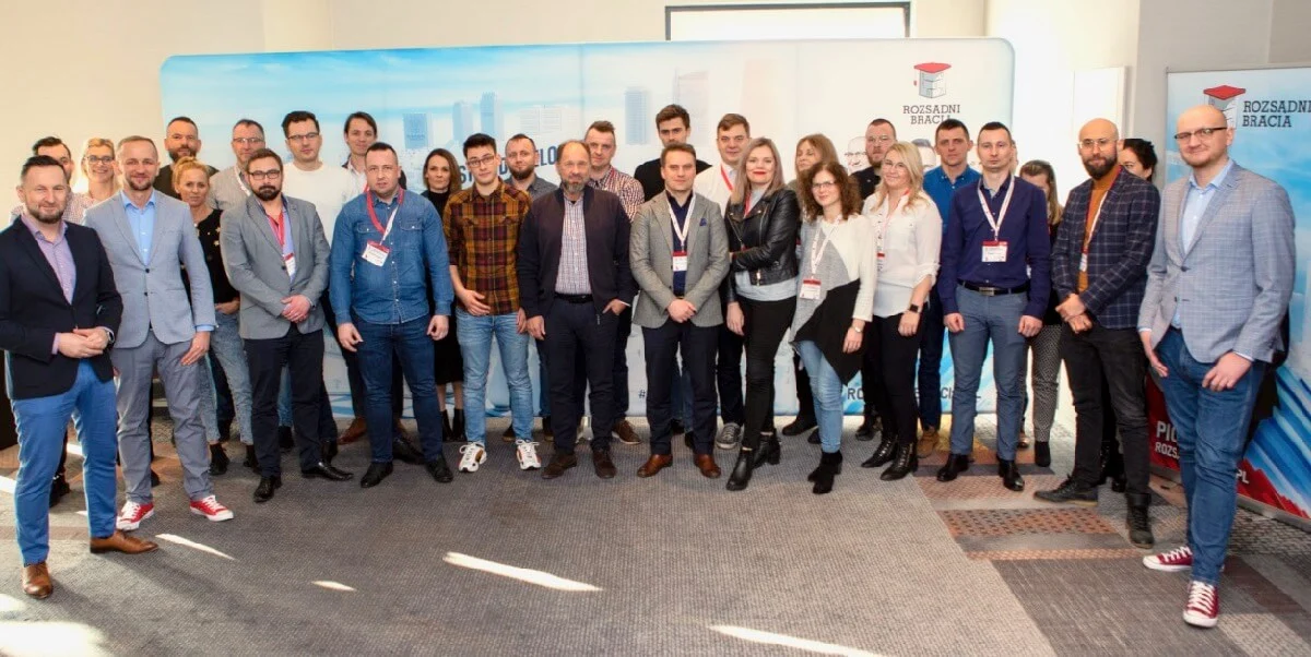 Uczestnicy poprzednich szkoleń deweloperskich — zdjęcie 21